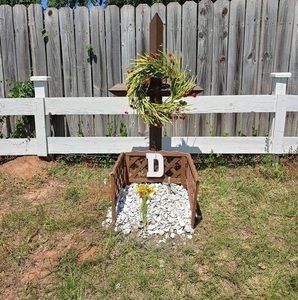 Meet your Posher, Dwayne